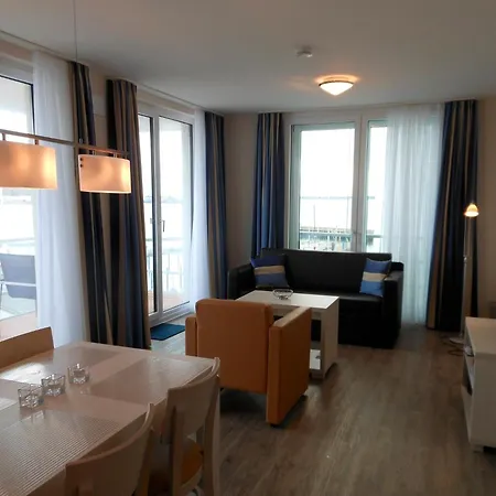 32, Apartmenthaus Hafenspitze, Blickrichtung Binnenhafen Nordoffenes Апартаменты *